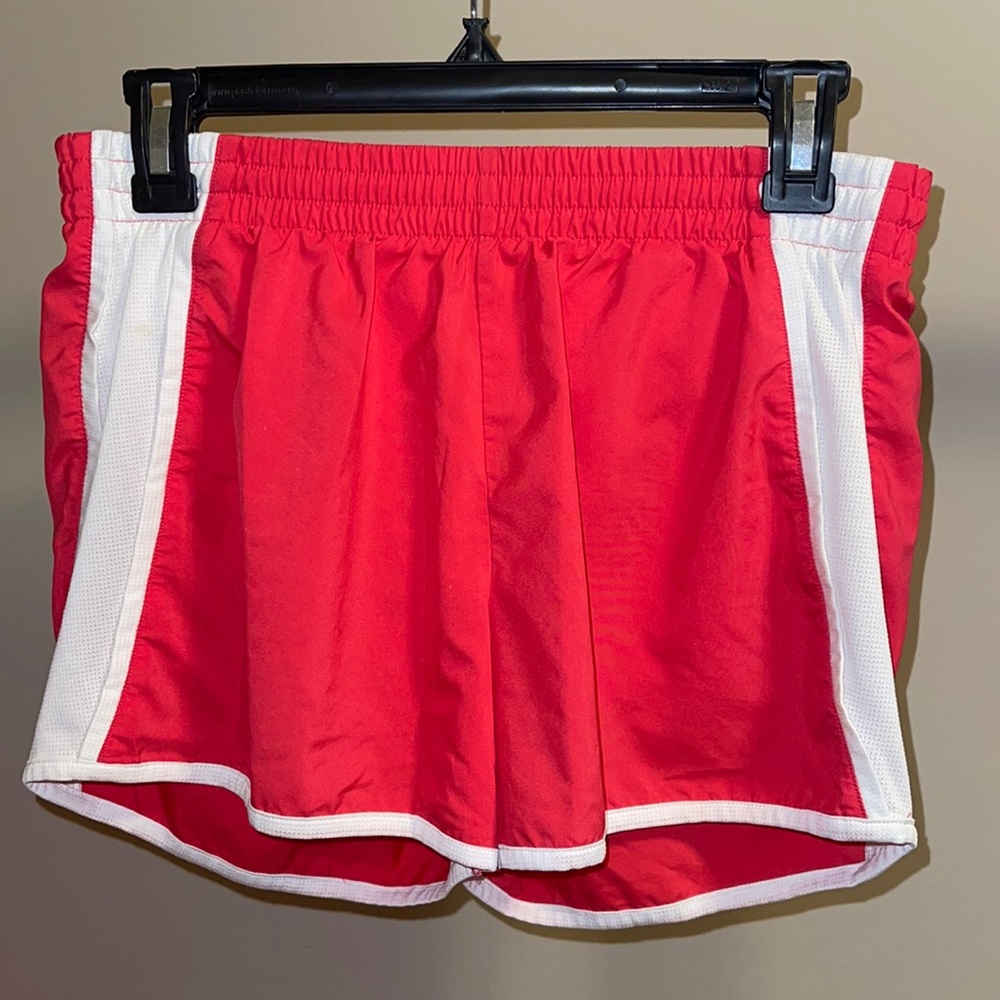 Lucy pink shorts size small